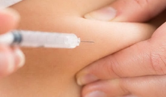 naturopatia: si fa iniettare curcuma per curare eczema, muore donna a san diego