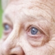 alterazioni della retina possibile segno di alzheimer. lo studio