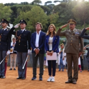 cerimonia di inaugurazione di tennis and friends - sport e salute. nella foto le forze dell’ordine, presidente della onlus e veronica mayo.
