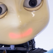 robot per i bambini con autismo