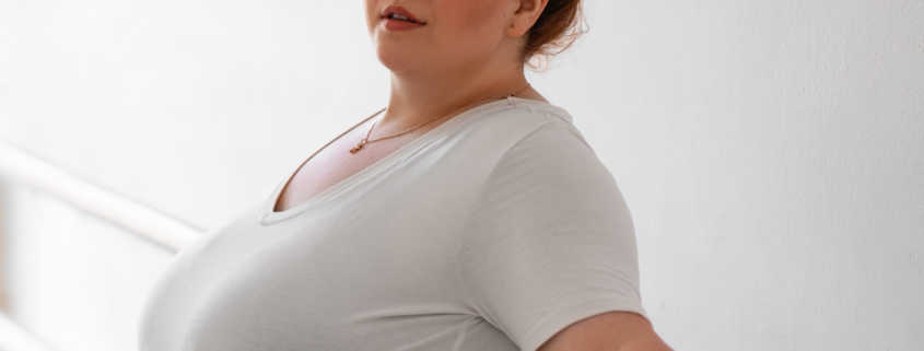 infertilità, una donna in sovrappeso