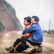 children moc chau, moc chau life, i waved son la, moc chau, ta xua, north yen