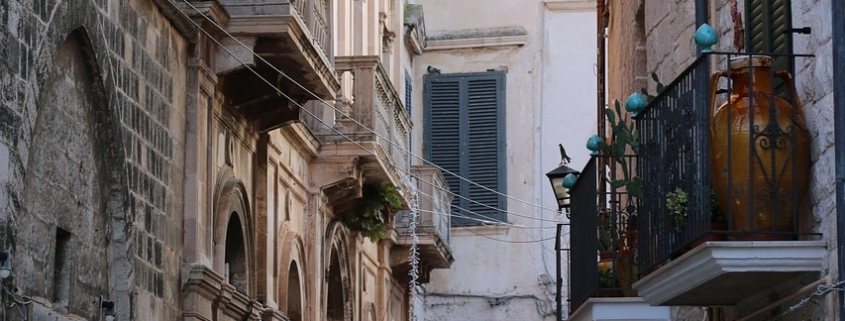 alley, old houses, bari, italy, weduta, architecture, street, the italian climate, alley, alley, alley, alley, alley, bari, bari, italy