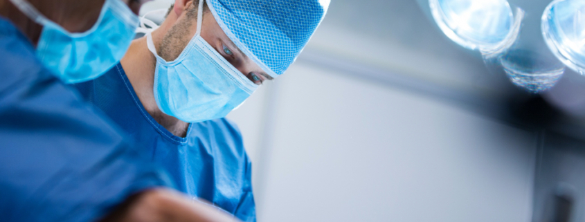 chirurghi operano rene e pancreas