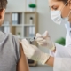 vaccini in calo negli stati uniti: l’allarme degli esperti